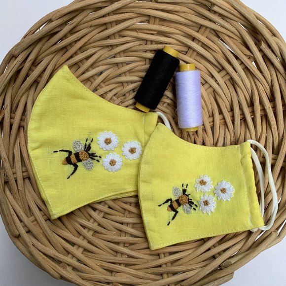 Yellow Mother Daughter Linen Face Mask Sets - Picture 3 of 4